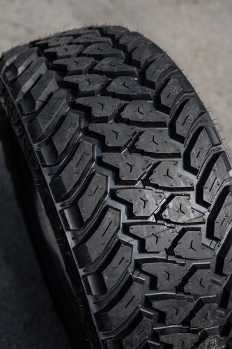 фото протектора и шины Terramax M/T Шина Sailun Terramax M/T 35/12,5 R20 121Q